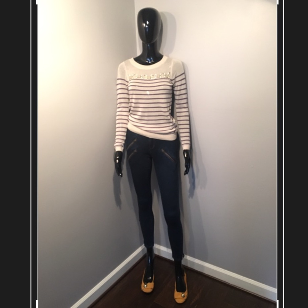 Ann Taylor Loft, Madewell jeans,Steve Madden flats